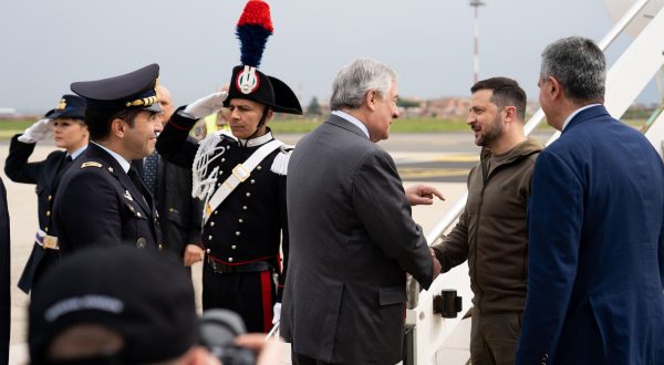 epa10624439 Italian Foreign Minister Antonio Tajani (C) welcomes Ukrainian President Volodymyr Zelensky (2-R) as he arrives at Ciampino Airport in Rome, Italy, 13 May 2023. It is the first time for Zelensky to come to Italy since the start of the Russian invasion of Ukraine in February 2022. He is scheduled to meet with the Italian President and Pope Francis.  EPA/TELENEWS