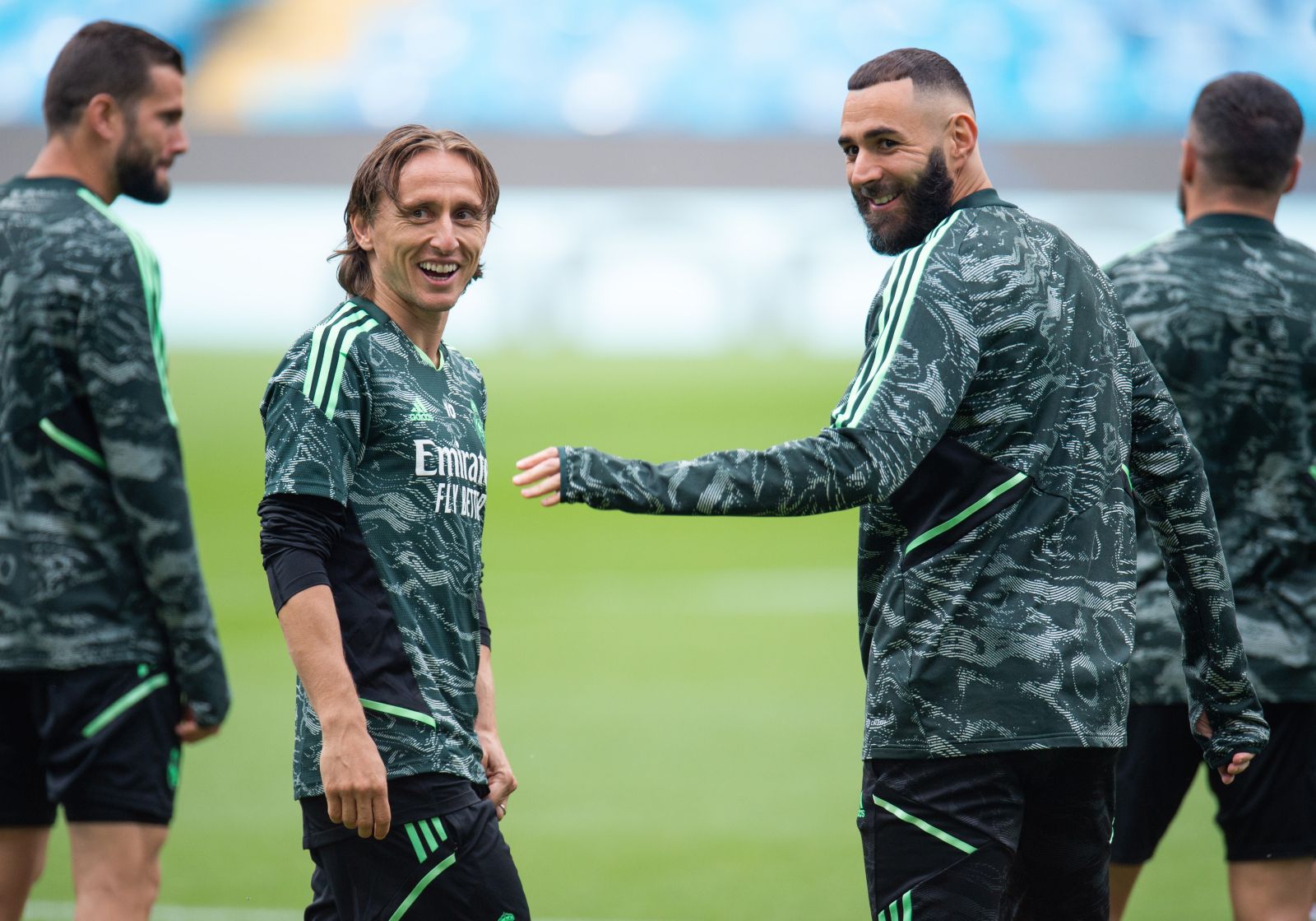 epa10631917 Real Madrid's players Luka Modric (L) and  Karim Benzema (R) attend a training session held at the Etihad Stadium, Manchester, Britain, 16 May 2023. Real Madrid face Manchester City in a UEFA Champions League semi-finals, 2nd leg soccer match on 17 May.  EPA/PETER POWELL