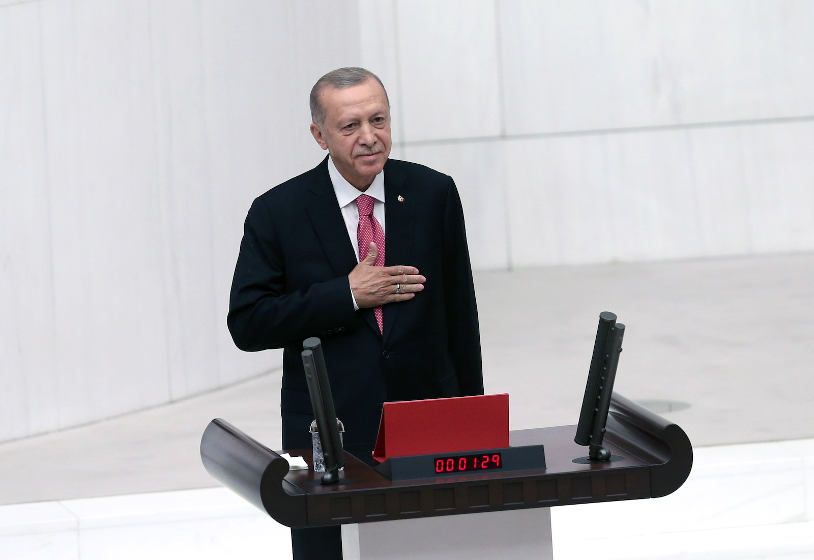 epa10670574 Turkish President Recep Tayyip Erdogan attends his swearing-in ceremony after being re-elected as the Turkish President, at the Turkish Grand National Assembly (TBMM) in Ankara, Turkey, 03 June 2023. Erdogan won Turkey's presidential run-off on 28 May and was re-elected president, according to Turkey's Supreme Election Council.  EPA/NECATI SAVAS