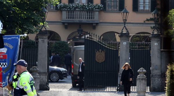 epa10687164 A vehicle enters Villa San Martino in Arcore where the coffin of Silvio Berlusconi was brought in the afternoon, near Milan, Italy, 12 June 2023. Silvio Berlusconi died at the age of 86 on 12 June 2023 at San Raffaele hospital in Milan, where he was hospitalized again since last 09 June. The Italian media tycoon and Forza Italia (FI) party founder served as prime minister of Italy in four governments.  EPA/MATTEO BAZZI