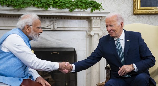 epa10706044 US President Joe Biden (R) shakes hands with India's Prime Minister Narendra Modi during a meeting in the Oval Office of the White House in Washington, DC, USA, 22 June 2023. The US and Indian leadersÂ will announce a series of defense and commercial deals designed to improve military and economic ties between their nations during Modi's state visit, senior US officials said.  EPA/Al Drago / POOL