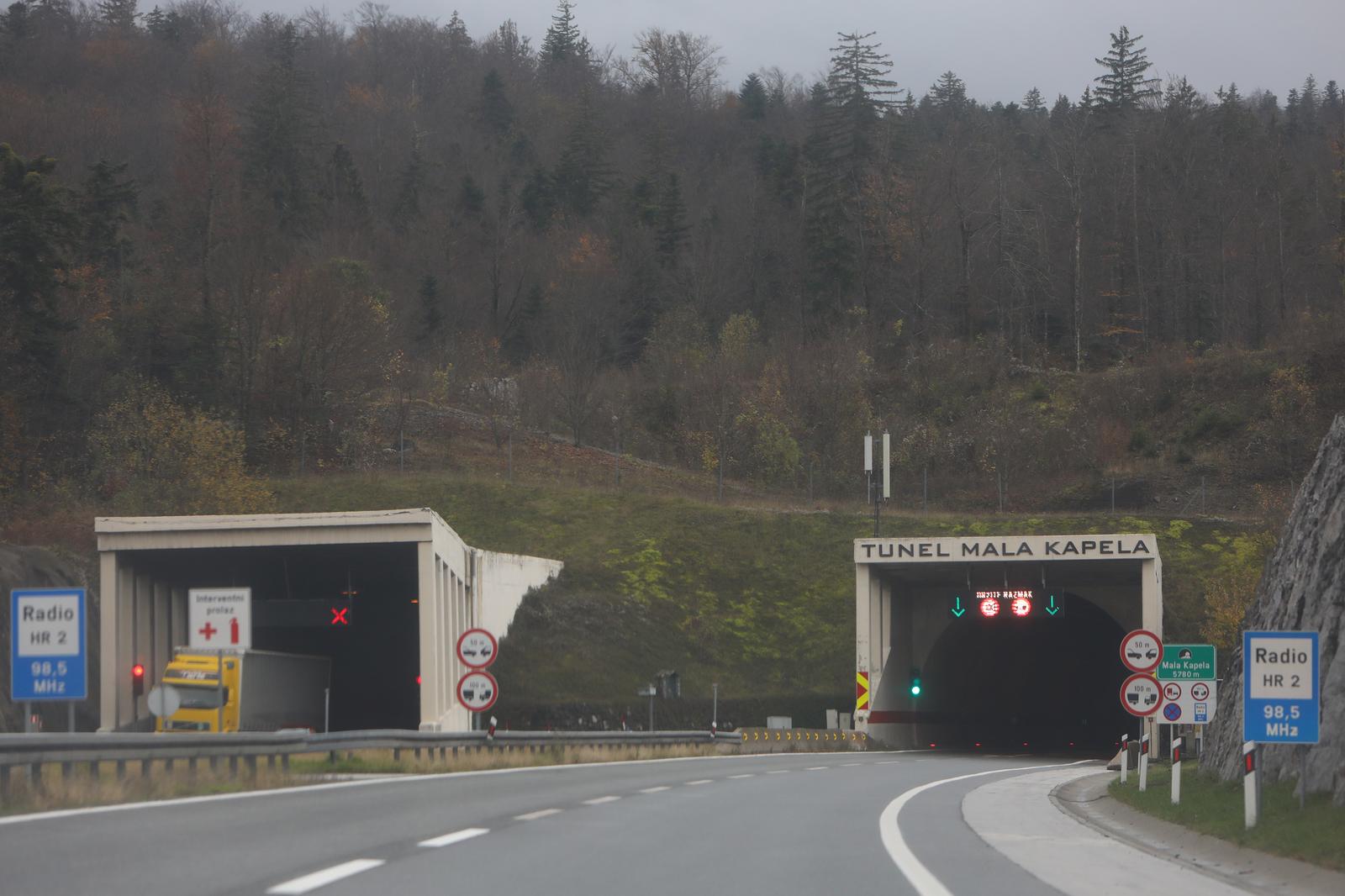 16.11.2022., gulin - Tunel Mala Kapela na autocesti A1. Nalazi se u predjelu izmedu sela Jezerane i Modrus izmedu izlaza za Ogulin i za Brinje na autocesti A1 Photo: Kristina Stedul Fabac/PIXSELL