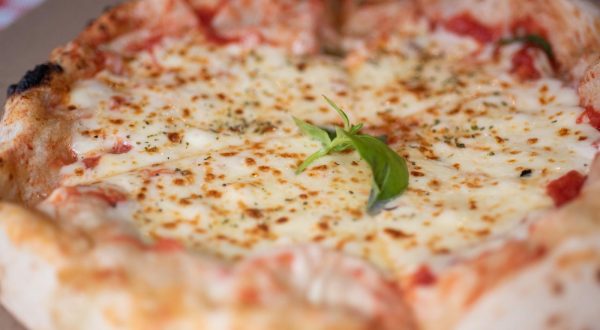 18.5.2023., Zagreb - Svecano otvorenje drugog Pizza Festivala "Mala Italia". Jedan od posebnih segmenata bio je i humanitarni izazov za Udrugu Down. Photo: Neva Zganec/PIXSELL