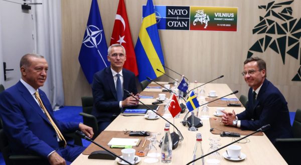 epa10738030 NATO Secretary-General Jens Stoltenberg (C), Turkish President Tayyip Erdogan (L) and Swedish Prime Minister Ulf Kristersson (R) attend a meeting, on the eve of a NATO summit, in Vilnius, Lithuania, 10 July 2023. The NATO Summit will take place in Vilnius on 11 and 12 July 2023 with the alliance's leaders expected to adopt new defense plans.  EPA/YVES HERMAN / POOL