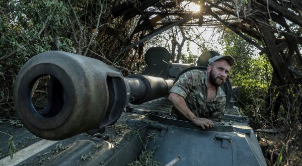 epa10744386 A Ukrainian serviceman of the 24th Separate Mechanized Brigade named after 'King Danylo' maintains a 2S1 Gvozdika self-propelled howitzer at an undisclosed location in the Donetsk region, eastern Ukraine, 13 July 2023, amid the Russian invasion. Russian troops entered Ukraine on 24 February 2022, starting a conflict that has provoked destruction and a humanitarian crisis.  EPA/OLEG PETRASYUK