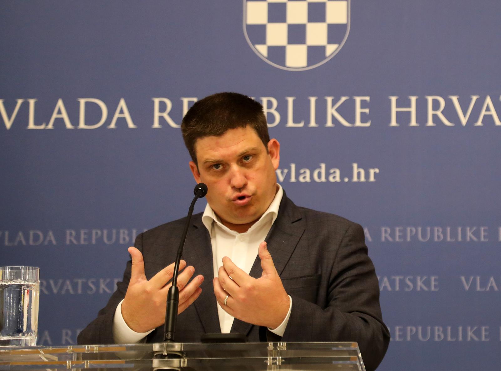 04.07.2023., Zagreb - Nakon sastanka parlamentarne vecine izjavu za medje dao je ministar Oleg Butkovic Photo: Zeljko Hladika/PIXSELL