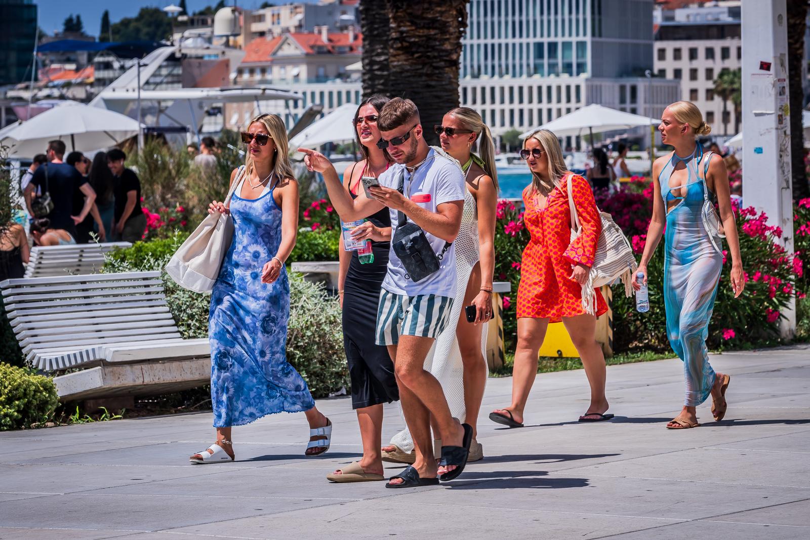 07.07.2023., Split - Turisti u centru grada povodom pocetka Ultra Europe 2023 Festivala. Photo: Zvonimir Barisin/PIXSELL