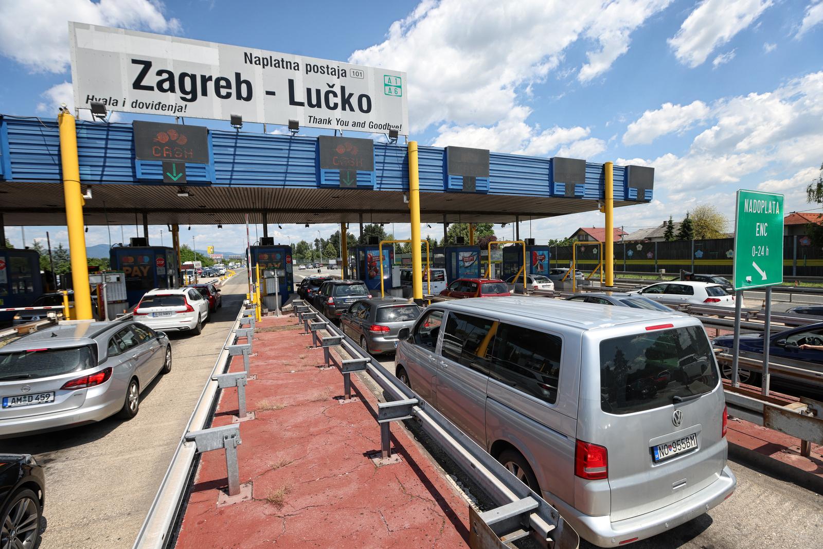 17.06.2023.Zagreb- Prometne guzve na naplatnim kucicama u Luckom.zivot u svojoj zupaniji. Photo: Boris Scitar/PIXSELL