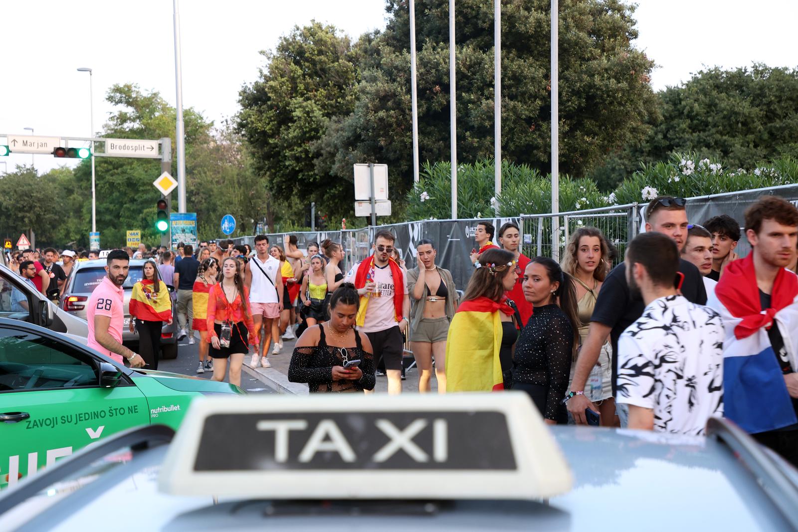 09.07.2023; Split- zadnji dan Ultra festivala, na izlazu partijanere cekaju kolone taxista Photo: Ivana Ivanovic/PIXSELL