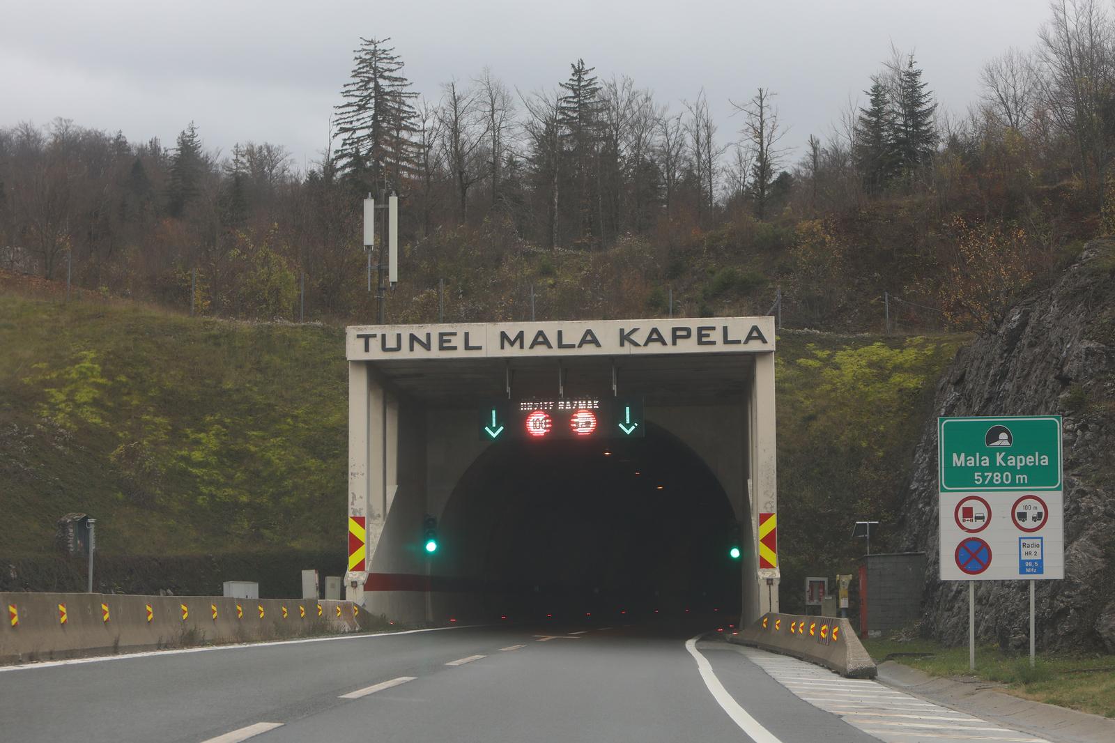 16.11.2022., gulin - Tunel Mala Kapela na autocesti A1. Nalazi se u predjelu izmedu sela Jezerane i Modrus izmedu izlaza za Ogulin i za Brinje na autocesti A1 Photo: Kristina Stedul Fabac/PIXSELL