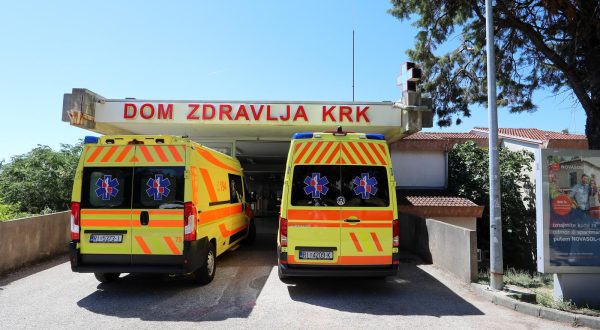29.06.2023., Krk - Vozila Hitne pomoci pred Domom zdravlja. Photo: Goran Kovacic/PIXSELL