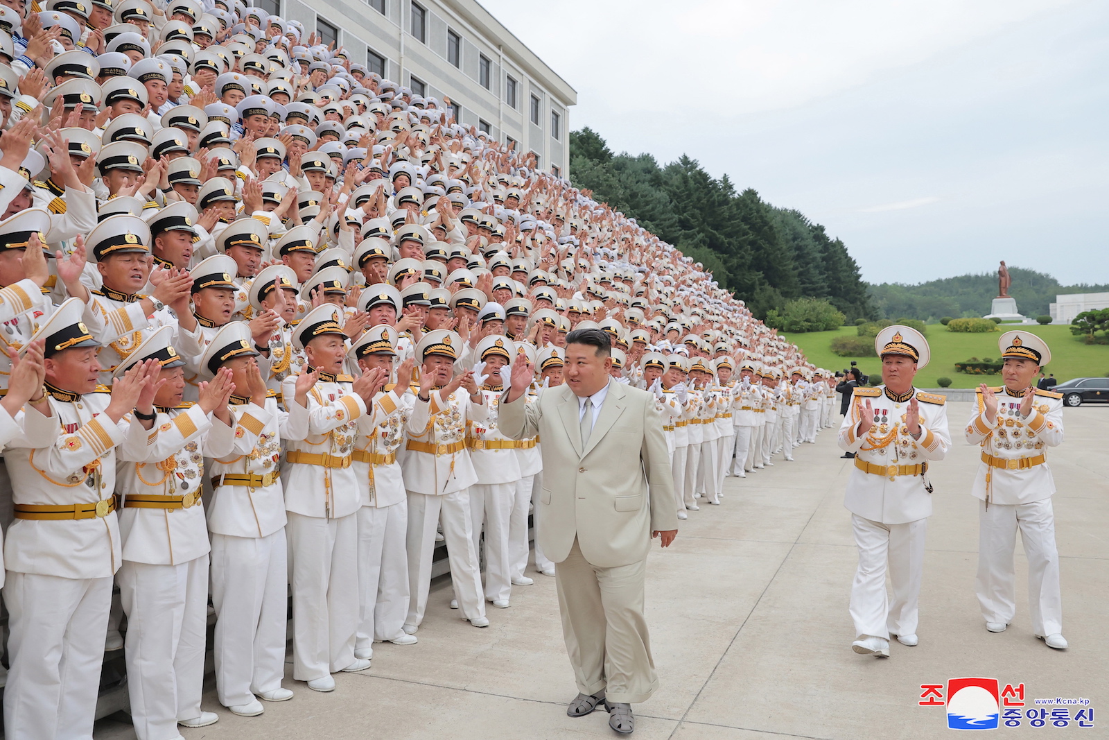 epa10826272 A photo released by the official North Korean Central News Agency (KCNA) shows North Korean leader Kim Jong Un (C) visiting the KPA Navy Command ahead of the Navy Day celebrations, in Pyongyang, North Korea, 27 August 2023 (issued 29 August 2023).  EPA/KCNA   EDITORIAL USE ONLY  EDITORIAL USE ONLY