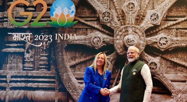 epa10849960 A handout picture made available by the Chigi Palace (Palazzo Chigi) Press Office shows the Prime Minister of Italy, Giorgia Meloni, Giorgia Meloni (L) being welcomed by Indian Prime Minister Narendra Modi (R) as she arrives for the first session of the G20 Summit at the ITPO Convention Centre Pragati Maidan in New Delhi, India, 09 September 2023. The G20 Heads of State and Government summit takes place in the Indian capital on 09 and 10 September.  EPA/FILIPPO ATTILI / HANDOUT  HANDOUT EDITORIAL USE ONLY/NO SALES