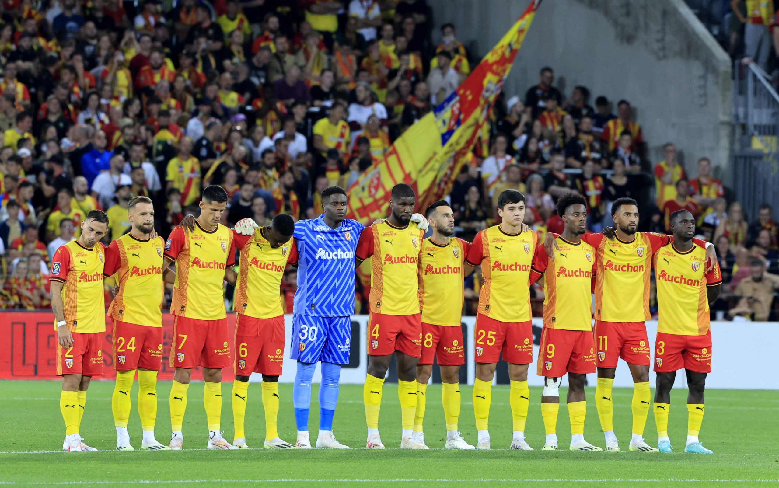 Soccer Football - Ligue 1 - RC Lens v Metz - Stade Bollaert-Delelis, Lens, France - September 16, 2023 RC Lens players line up during the national anthems before the match REUTERS/Pascal Rossignol Photo: PASCAL ROSSIGNOL/REUTERS