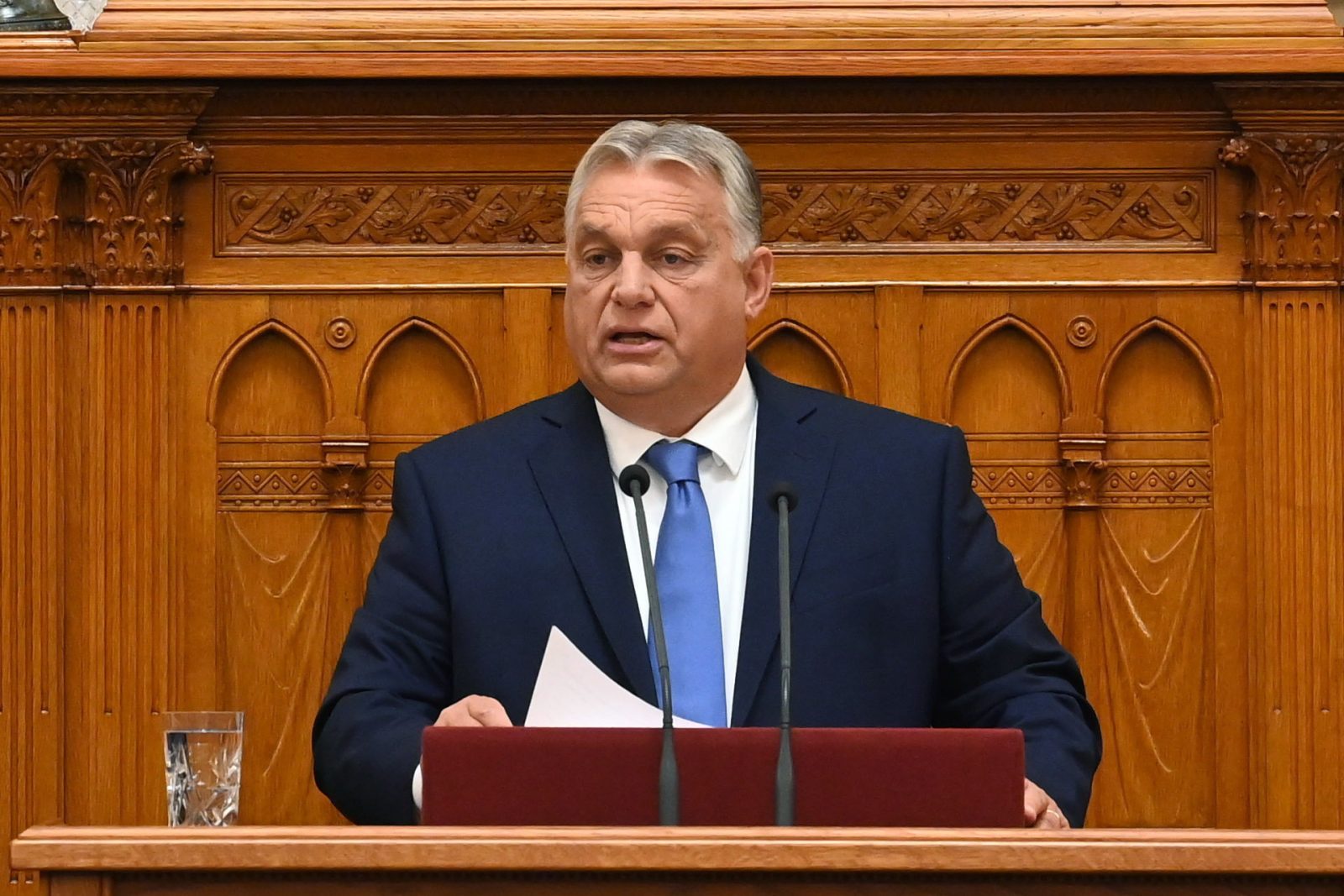 epa10882416 Hungarian Prime Minister Viktor Orban delivers his address on the first day of the parliament's autumn session in Budapest, Hungary, 25 September 2023.  EPA/Zoltan Mathe HUNGARY OUT