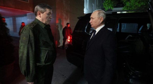 epa10928367 Russian President Vladimir Putin (R) meets with chief of the General Staff of the Armed Forces of the Russian Federation Valery Gerasimov walk in the headquarters of the Russian Armed Forces in Rostov-on-Don, Russia, 20 October 2023. Vladimir Putin visited the headquarters of the Russian Armed Forces in Rostov-on-Don, where the Chief of the General Staff of the Armed Forces of the Russian Federation, Valery Gerasimov, reported to him on the state of affairs and the progress of the special military operation.  EPA/GAVRIIL GRIGOROV/KREMLIN / POOL MANDATORY CREDIT