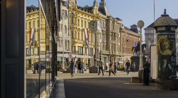 22.10.2023. Zagreb  - Suncano i ugodno nedjeljno prijepodne Photo: Mia Slafhauzer/PIXSELL