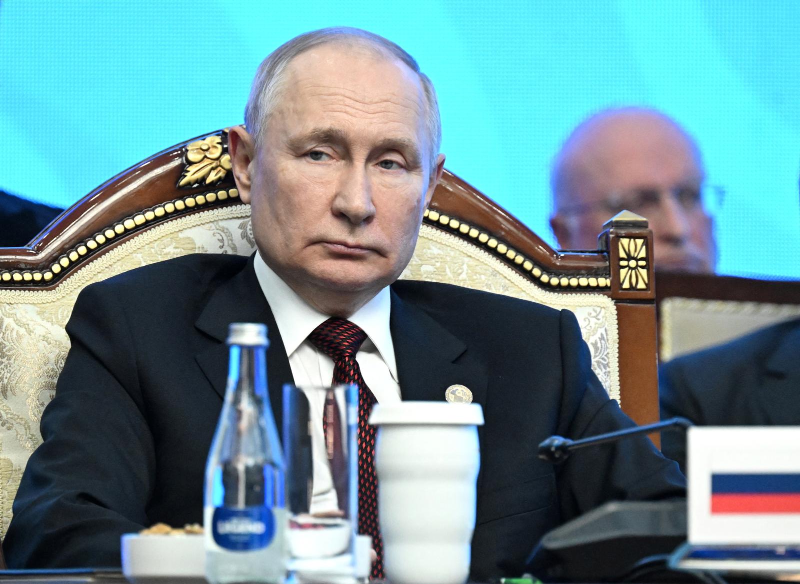 Russian President Vladimir Putin attends a signing ceremony at the Commonwealth of Independent States (CIS) leaders' summit in Bishkek, Kyrgyzstan, October 13, 2023. Sputnik/Pavel Bednyakov/Pool via REUTERS ATTENTION EDITORS - THIS IMAGE WAS PROVIDED BY A THIRD PARTY.  Photo: SPUTNIK/REUTERS