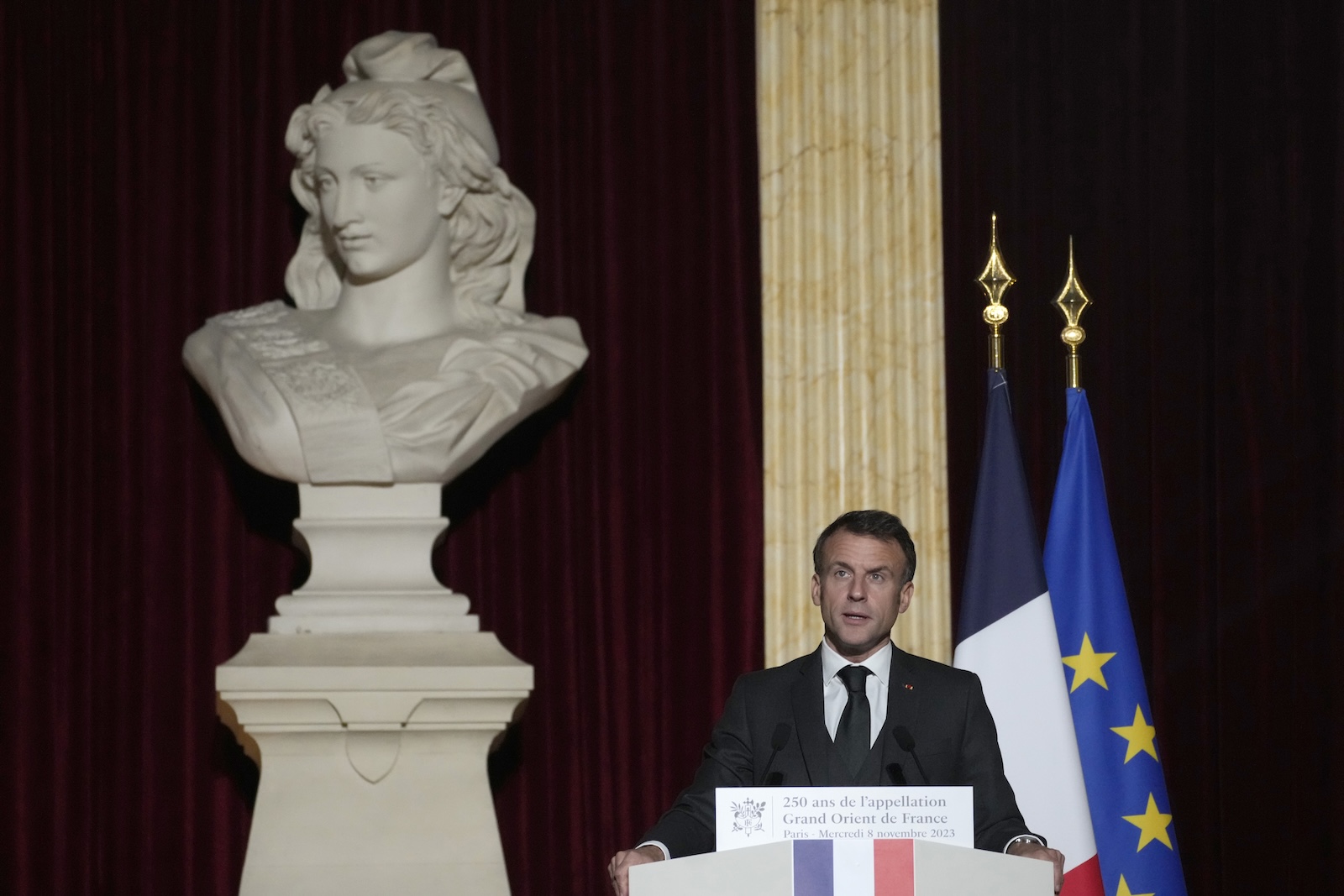 epa10964477 French President Emmanuel Macron speaks during a meeting with the leaders of French freemasonic organizations in Paris, France, 08 November 2023, to honor their contributions to the country and mark the 250th anniversary of the Grand Orient of France, which is the oldest freemasonic organization based in France.  EPA/Thibault Camus / POOL MAXPPP OUT