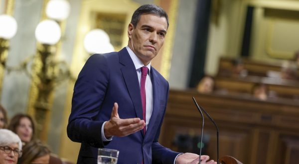 epa10976444 Spain's Acting Prime Minister Pedro Sanchez delivers a speech during the first day of his investiture debate at the Lower House of the Spanish Parliament, in Madrid, Spain, 15 November 2023. Pedro Sanchez faces his investiture debate in the parliament at a time of great political tension around the amnesty law. He is expected to be invested in a second term this week after PSOE party reached a deal with Catalan pro-independence party Junts per Catalunya (JxCat), led by former Catalan president Carles Puigdemont, by which Catalan separatists involved in the so-called independence 'process' in 2017 would be amnestied in exchange of the key support of seven JxCat MPs, among other concessions.  EPA/Daniel Gonzalez