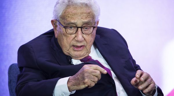epa11002663 (FILE) - Former Secretary of State Henry Kissinger delivers remarks at the US State Department's 230th Anniversary Celebration in Washington, DC, USA, 29 July 2019 (reissued 30 November 2023). According to a statement issued by the consulting firm Kissinger Associates Inc.,  Kissinger died on 29 November 2023 at the age of 100.  EPA/JIM LO SCALZO