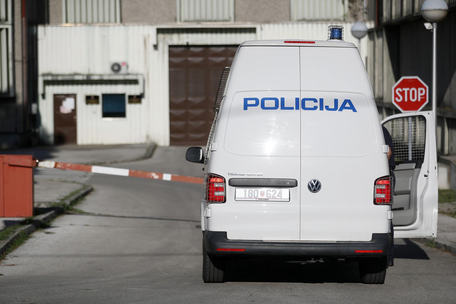 14.07.2021., Zagreb - Policijski kombi dolazi u zatvor u Remetincu. Photo: Slavko Midzor/PIXSELL