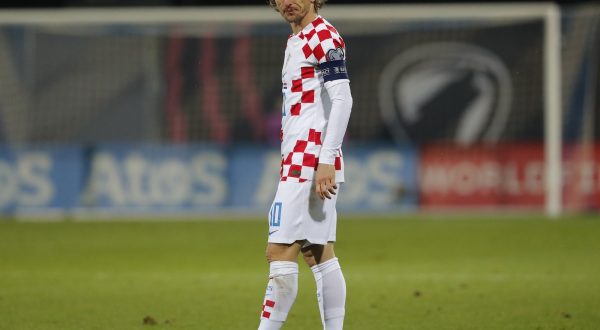 epa10983056 Luka Modric of Croatia reacts during the UEFA EURO 2024 Group D qualification match between Latvia and Croatia in Riga, Latvia, 18 November 2023.  EPA/TOMS KALNINS