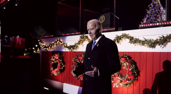 epa11004889 US President Joe Biden participates in the National Christmas Tree lighting ceremony on the White House Ellipse in Washington, DC, USA, 30 November 2023. The lighting of the tree is an annual tradition attended by the US President and the First Family. President Calvin Coolidge lit the first National Christmas tree, a 14.6-meter-high Balsam fir, in 1923.  EPA/YURI GRIPAS / ABACA PRESS