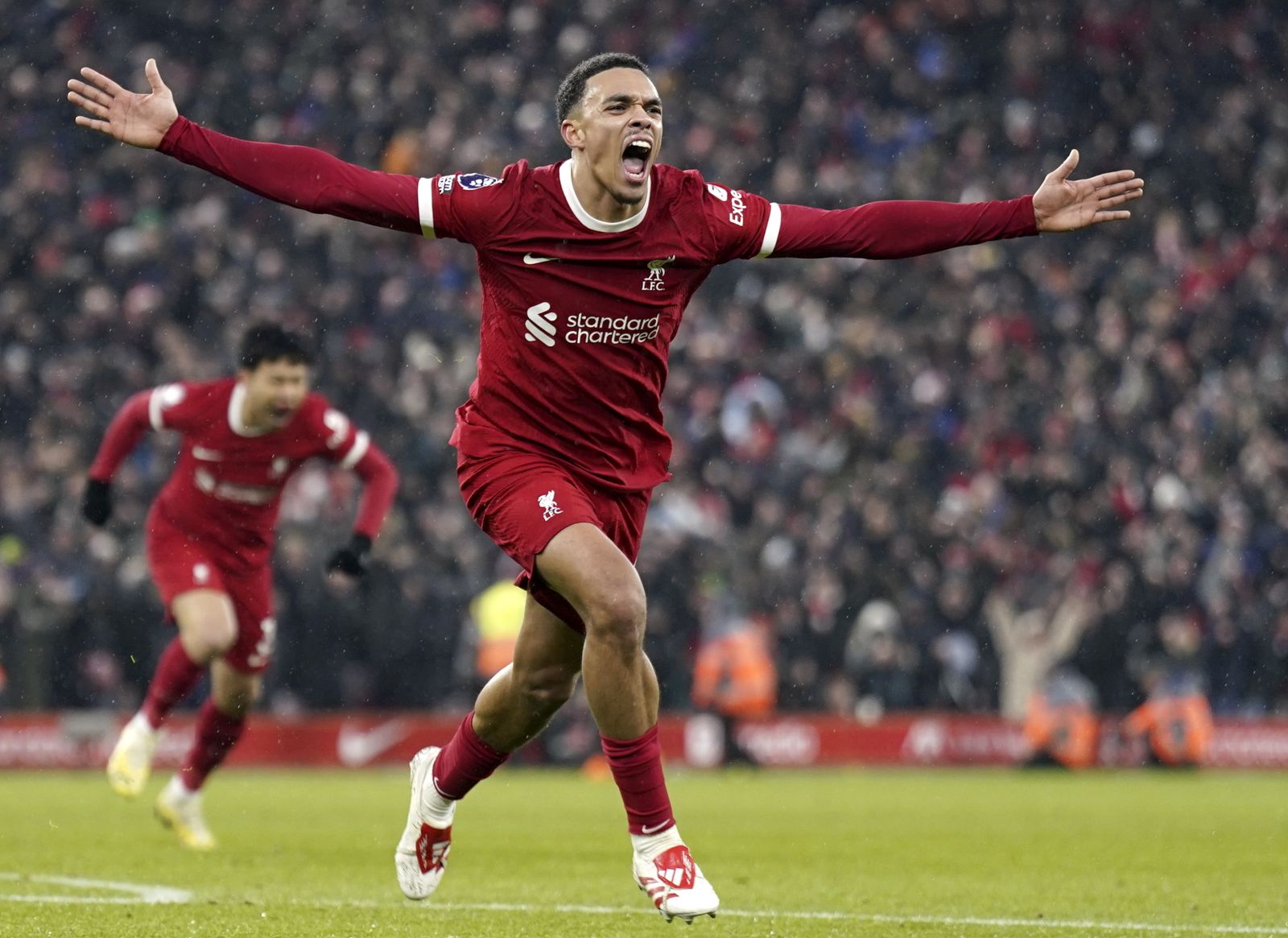 epa11009353 Trent Alexander-Arnold of Liverpool celebrates after scoring the 4-3 leading goal during the English Premier League soccer match between Liverpool FC and Fulham FC, in Liverpool, Britain, 03 December 2023.  EPA/TIM KEETON EDITORIAL USE ONLY. No use with unauthorized audio, video, data, fixture lists, club/league logos, 'live' services or NFTs. Online in-match use limited to 120 images, no video emulation. No use in betting, games or single club/league/player publications.
