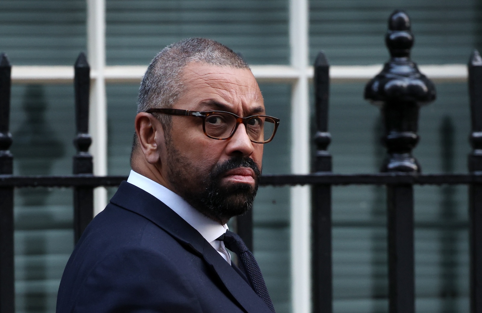 epa11024266 British Home Secretary James Cleverly departs 10 Downing Street following a Cabinet meeting in London, Britain, 12 December 2023.  EPA/ANDY RAIN