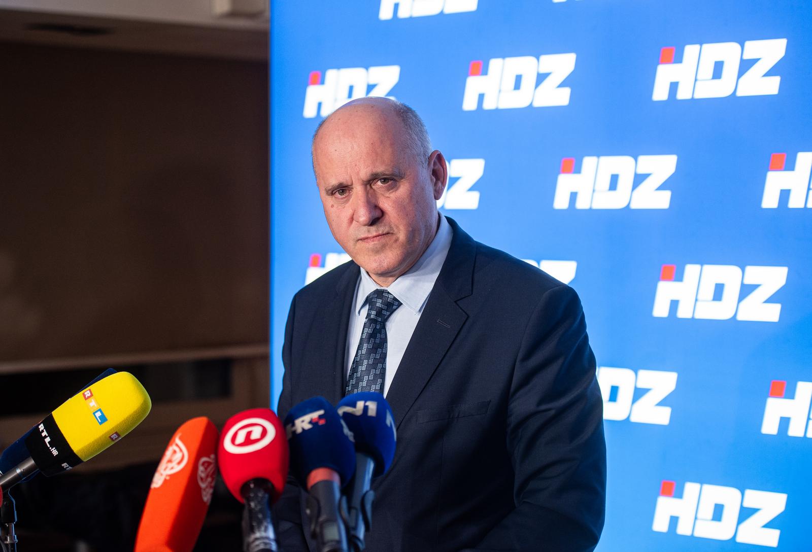 27.11.2023., Zagreb - Ministar Branko Bacic dao je izjavu za medije nakon sjednice sireg Predsjednistva HDZ-a. Photo: Neva Zganec/PIXSELL
