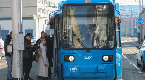 27.12.2023.,Zagreb, Zet spremiste Tresnjevka, jedan od novih tramvaja koje je Grad Zagreb nabavio iz Augsburga, pusten je u promet.
Photo: Robert Anic/PIXSELL      Photo: Robert Anic/PIXSELL