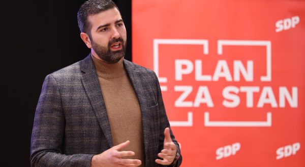 28.03.2023., Split - Predstavljanje SDP-ove politike stanovanja 'Plan za stan'.
Davor Matijevic Photo: Miroslav Lelas/PIXSELL