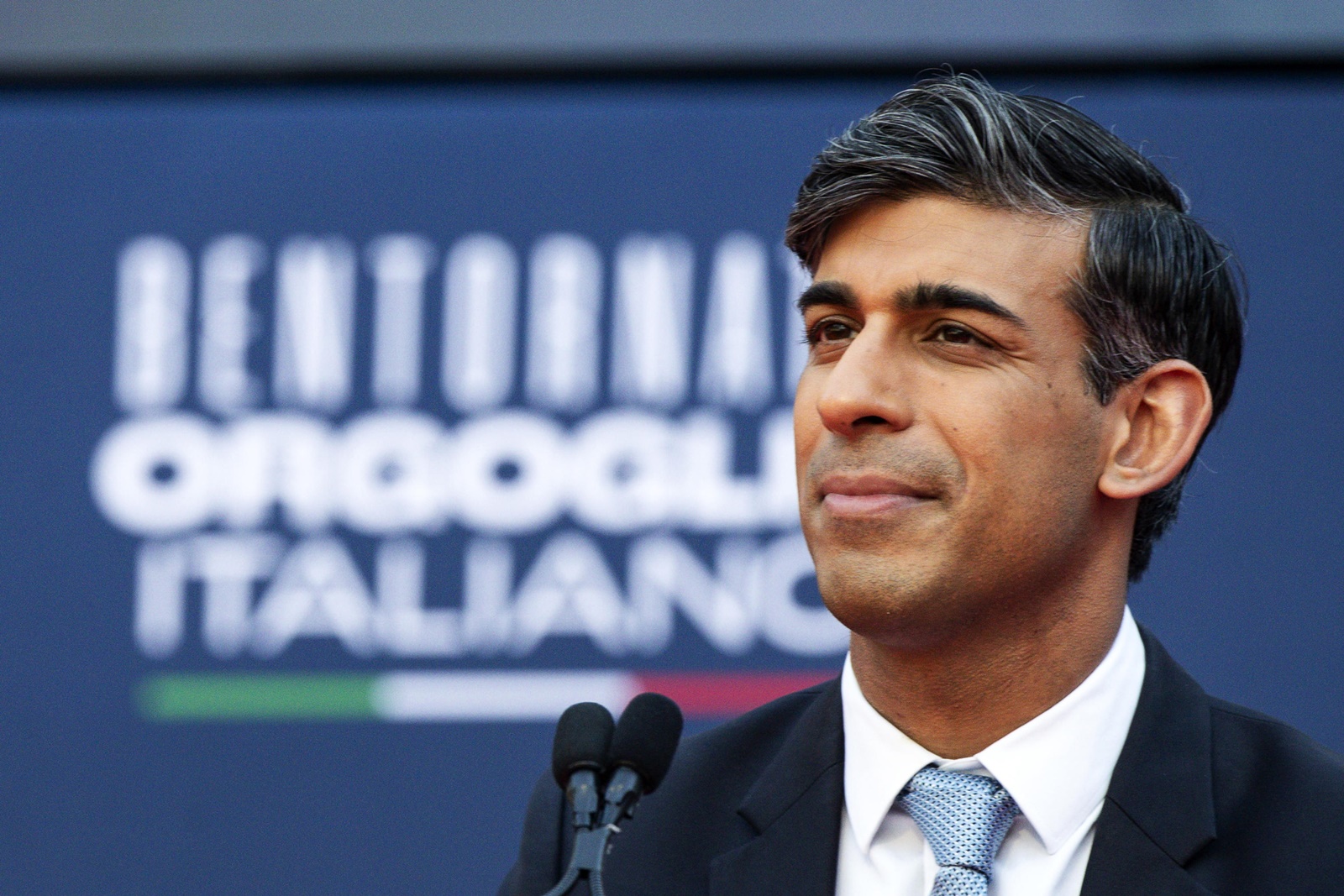 epa11032544 British Prime Minister Rishi Sunak speaks during the Atreju 2023 political festival in the gardens of Castel Sant'Angelo in Rome, Italy, 16 December 2023. The Atreju political festival in Rome was organized by Italian Prime Minister Meloni and her right-wing party, Brothers of Italy. The theme of this year's edition is 'Welcome Back Italian Pride' (Bentornato orgoglio italiano).  EPA/ANGELO CARCONI