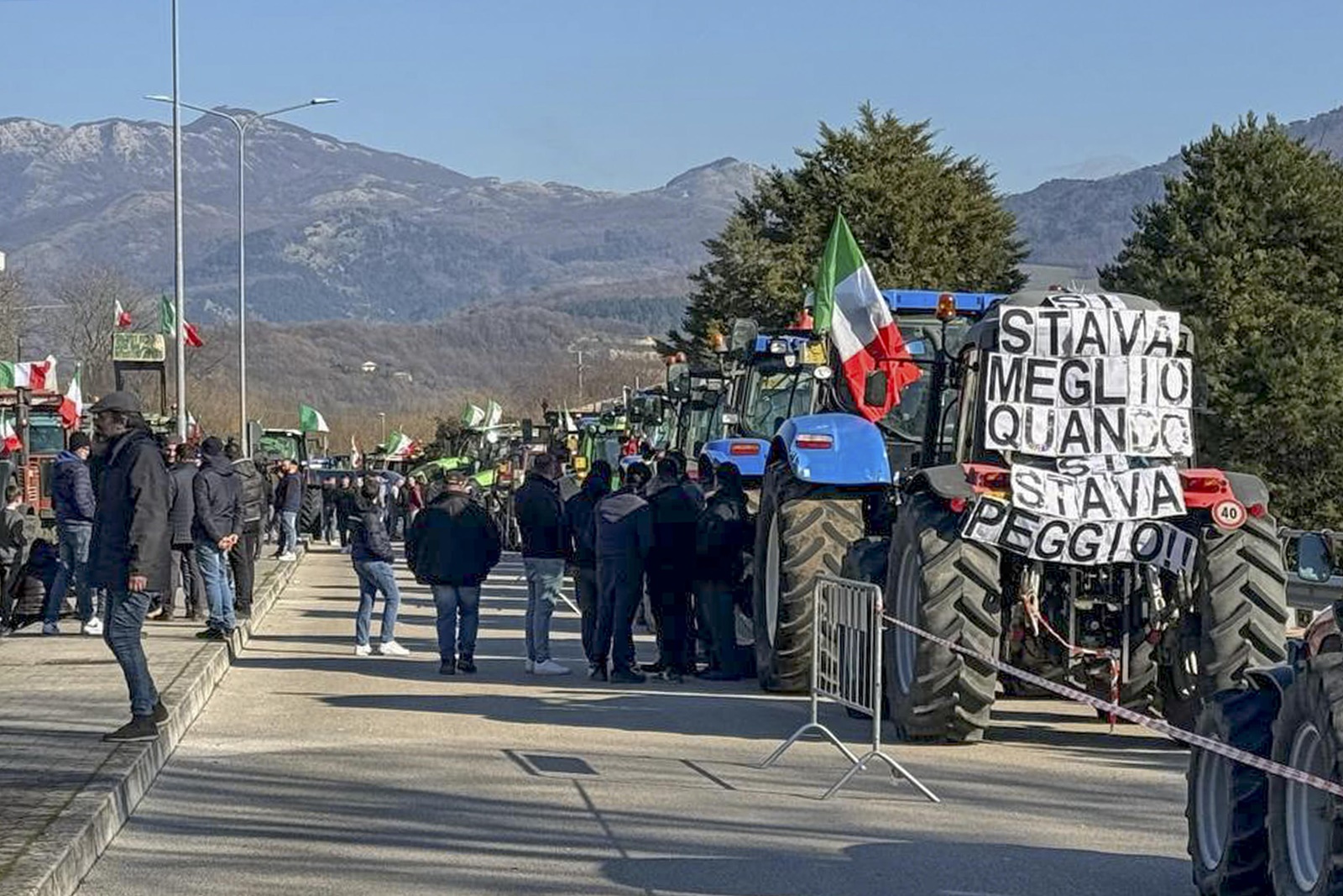 epa11114165 Italian farmers gather in protest outside the headquarters of the Campania Region in Avellino, southern Italy, 30 January 2024. Italian farmers have been protesting against what they say are harmful European agricultural policies, echoing high-profile demonstrations in other parts of Europe, including Germany, Belgium and France.  EPA/STRINGER