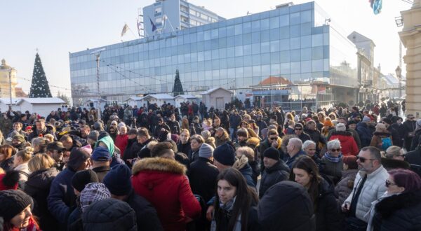 13.01.2024., Vukovar - Prosvjed roditelja pretucene djece i Vukovaraca zbog nasilja u gradu. Photo: Borna jaksic/PIXSELL