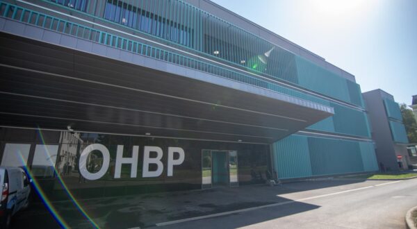 27.09.2022., Osijek - Objedinjeni hitni bolnicki prijam zapoceo s radom u prozemlju novog objekta OHBP-a. Suvremeni prostor OHBP-a opremljen je modernom, sofisticiranom opremom te zadovoljava najvise standarde Photo: Borna Jaksic/PIXSELL