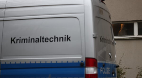 epa11184562 A forensic technology van parks in front of a house where former RAF terrorist Daniela Klette was arrested in Berlin, Germany, 27 February 2024. 65-year-old Daniela Klette was a member of the notorious Red Army Faction (RAF), and after more than 30 years on the run she has now been arrested for armed robbery and attempted murder.  EPA/CLEMENS BILAN