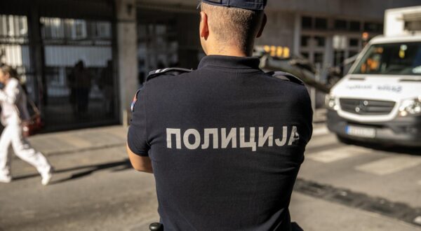 01, September, 2023, Belgrade - On the occasion of the beginning of the 2023/24 school year, there are more police in front of schools and in their surroundings, it was announced in the MUP. Photo: M.M./ATAImages

01, septembar, 2023, Beograd - Povodom pocetka skolske godine 2023/24 ispred skola i u njihovoj okolini je vise policije, najavljeno je u MUP-u. Photo: M.M./ATAImages Photo: M.M./ATAimages/PIXSELL