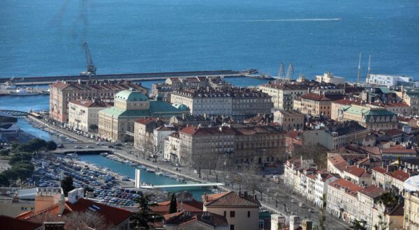 12.01.2024., Rijeka - Panorama grada. Ilustracije Photo: Goran Kovacic/PIXSELL