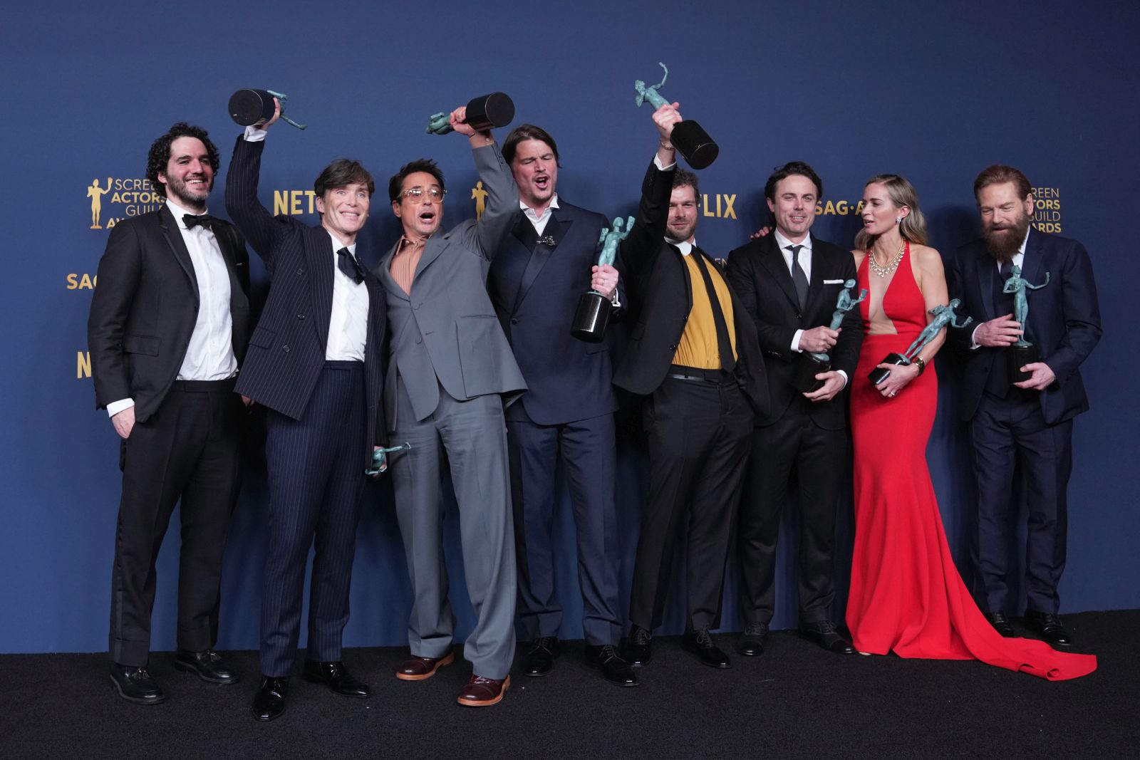 epa11179839 (L-R) Benny Safdie, Cillian Murphy, Robert Downey Jr., Josh Hartnett, Alden Ehrenreich, Casey Affleck, Emily Blunt and Kenneth Branagh, winners of the Outstanding Performance by a Cast in a Motion Picture award for 'Oppenheimer’, pose in the press room during the 30th Annual Screen Actors Guild Awards at the Shrine Auditorium & Expo Hall in Los Angeles, California, USA, 24 February 2024.  EPA/ALLISON DINNER