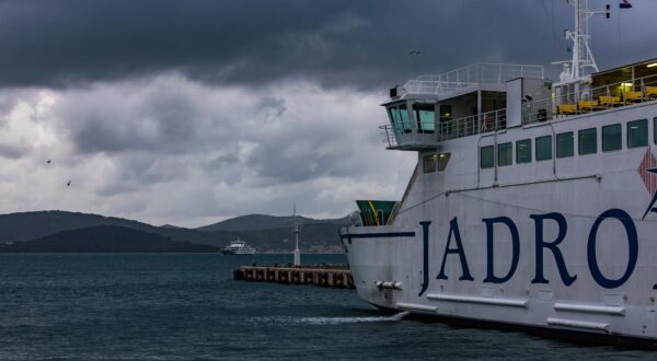 05.01.2024., Zadar - Oblacno vrijeme u Zadru Photo: Sime Zelic/PIXSELL