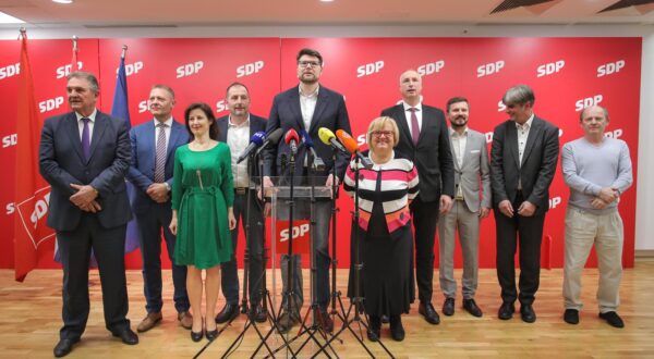 05.03.2024., Zagreb - Danas je SDP sazvao sastanak na koji su pozvani pripadnici devet politickih stranaka od centra na lijevo. Glavna tema je kako bila organizirati se i zajednicki izaci na izbore. Photo: Tomislav Miletic/PIXSELL