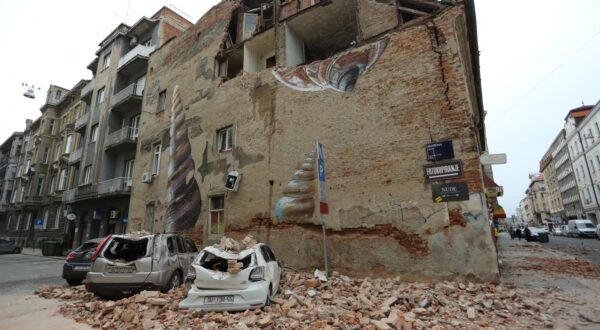 22.03.2020., Zagreb - Ostecenja u Zagreba nakon potresa jacine 5.3. po Richteru. Velika steta u Djordjicevoj ulici. Photo: Emica Elvedji/PIXSELLrrrr