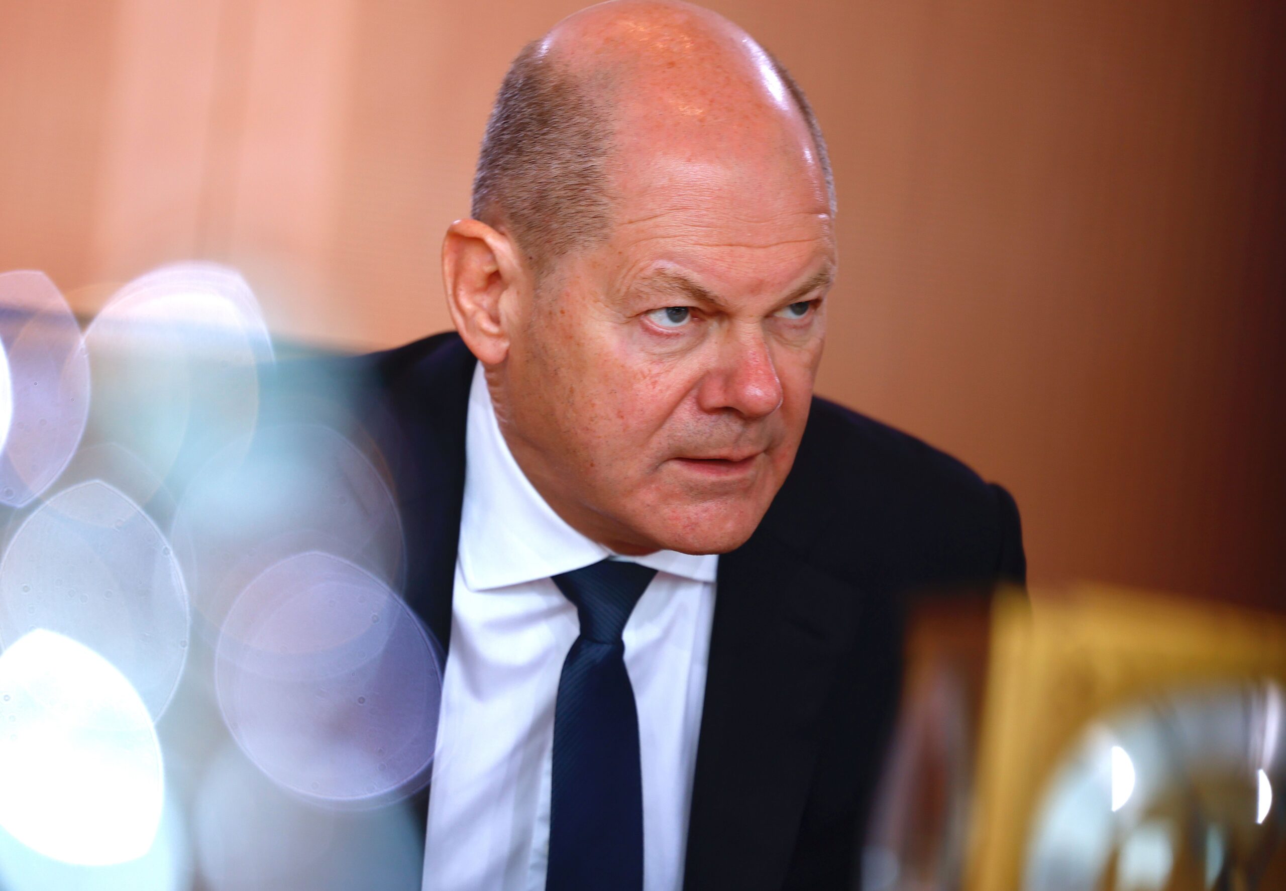epa11230865 German Chancellor Olaf Scholz attends the weekly cabinet meeting of the German government at the Chancellery in Berlin, Germany, 20 March 2024.  EPA/HANNIBAL HANSCHKE