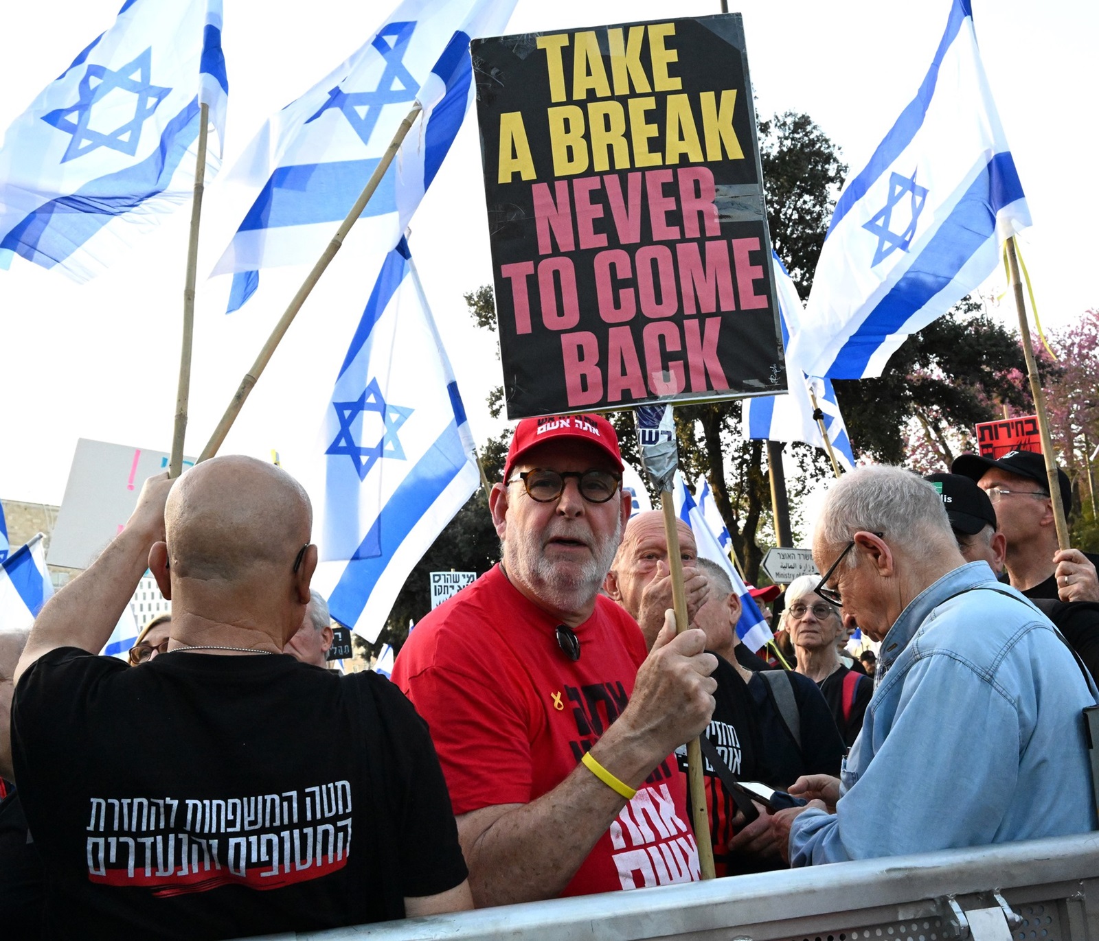 Tens of thousands of Israeli protesters attend a demonstration outside the Knesset, the Parliament, calling for Prime Minister Benjamin Netanyahu to resign, early elections, the release of hostages and the cancellation of the Knesset recess on Sunday, March 31, 2024. Photo by / UPI,Image: 861432123, License: Rights-managed, Restrictions: , Model Release: no, Credit line: DEBBIE HILL / UPI / Profimedia