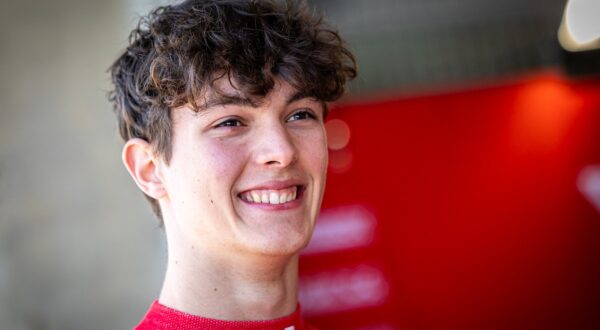 BEARMAN Oliver (gbr), Prema Racing, Dallara F2 2024, portrait during the 1st round of the 2024 FIA Formula 2 Championship from February 29 to March 2, 2023 on the Bahrain International Circuit, in Sakhir, Bahrain - Photo Sebastian Rozendaal / Dutch photo agency / DPPI,Image: 853865349, License: Rights-managed, Restrictions: Hungary Out, Model Release: no, Credit line: Sebastian Rozendaal / AFP / Profimedia