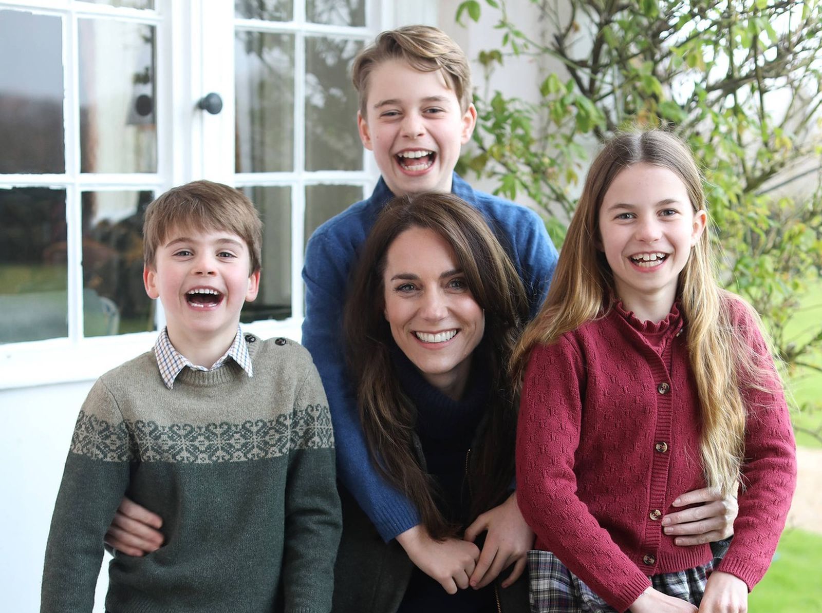 Handout photo issued by Kensington Palace of the Princess of Wales with her children, Prince Louis, Prince George and Princess Charlotte, at their home earlier this week, by the Prince of Wales. The Princess of Wales shared a message on social media thanking the public for their continued support and wishing people a Happy Mother's Day, in Windsor, Berkshire, UK, on the 10th March 2024.

EDITORIAL USE ONLY. NO SALES. 

Copyright in the photograph vests in The Prince and Princess of Wales.
Publications are asked to credit The Prince of Wales.  The photograph is being made available by way of license on condition that the photograph shall be solely for news editorial use only, no charge should be made for the supply, release, or publication of the photograph; there shall be no commercial use whatsoever of the photograph - including any use in merchandising, advertising or any other non-editorial use. The image must not be digitally enhanced, cropped, manipulated or modified in any manner or form.  The photograph shall not be used after 31st December 2024, without
prior permission from Kensington Palace.
 Any questions relating to the use of the photograph should be first referred to
Kensington Palace and before publication.

NOTE TO EDITORS: This handout photo may only be used in for editorial reporting purposes for the contemporaneous illustration of events, things or the people in the image or facts mentioned in the caption. Reuse of the picture may require further permission from the copyright holder. //GEORGEROGERS_WHUK100324_Kate_Mothers_Day_01/Credit:GEORGE ROGERS/SIPA/2403101809,Image: 855575148, License: Rights-managed, Restrictions: ***
HANDOUT image or SOCIAL MEDIA IMAGE or FILMSTILL for EDITORIAL USE ONLY! * Please note: Fees charged by Profimedia are for the Profimedia's services only, and do not, nor are they intended to, convey to the user any ownership of Copyright or License in the material. Profimedia does not claim any ownership including but not limited to Copyright or License in the attached material. By publishing this material you (the user) expressly agree to indemnify and to hold Profimedia and its directors, shareholders and employees harmless from any loss, claims, damages, demands, expenses (including legal fees), or any causes of action or allegation against Profimedia arising out of or connected in any way with publication of the material. Profimedia does not claim any copyright or license in the attached materials. Any downloading fees charged by Profimedia are for Profimedia's services only. * Handling Fee Only 
***, Model Release: no, Credit line: GEORGE ROGERS / Sipa Press / Profimedia