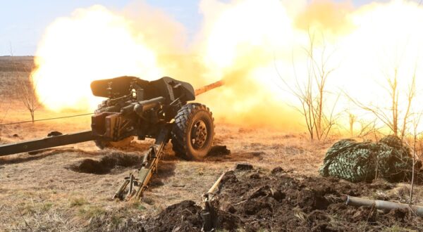 8653436 31.03.2024 Russian servicemen of the 2nd Army Corps of the Battllegroup South fire an artillery gun during combat training in the special operation zone amid Russia's military operation in Ukraine, Russia. Sputnik,Image: 861392751, License: Rights-managed, Restrictions: Editors' note: THIS IMAGE IS PROVIDED BY RUSSIAN STATE-OWNED AGENCY SPUTNIK., Model Release: no, Credit line: - / Sputnik / Profimedia