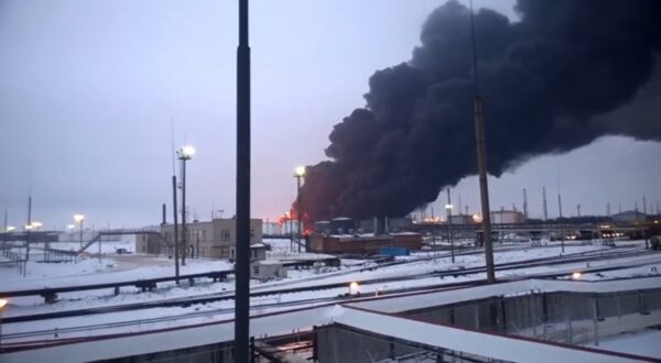 Ukraine knocks out another oil refinery in a kamikaze drone strike, this time in Ryazan, the third in two days.,Image: 856438403, License: Rights-managed, Restrictions: ***
HANDOUT image or SOCIAL MEDIA IMAGE or FILMSTILL for EDITORIAL USE ONLY! * Please note: Fees charged by Profimedia are for the Profimedia's services only, and do not, nor are they intended to, convey to the user any ownership of Copyright or License in the material. Profimedia does not claim any ownership including but not limited to Copyright or License in the attached material. By publishing this material you (the user) expressly agree to indemnify and to hold Profimedia and its directors, shareholders and employees harmless from any loss, claims, damages, demands, expenses (including legal fees), or any causes of action or allegation against Profimedia arising out of or connected in any way with publication of the material. Profimedia does not claim any copyright or license in the attached materials. Any downloading fees charged by Profimedia are for Profimedia's services only. * Handling Fee Only 
***, Model Release: no, Credit line: Not supplied / WillWest News / Profimedia